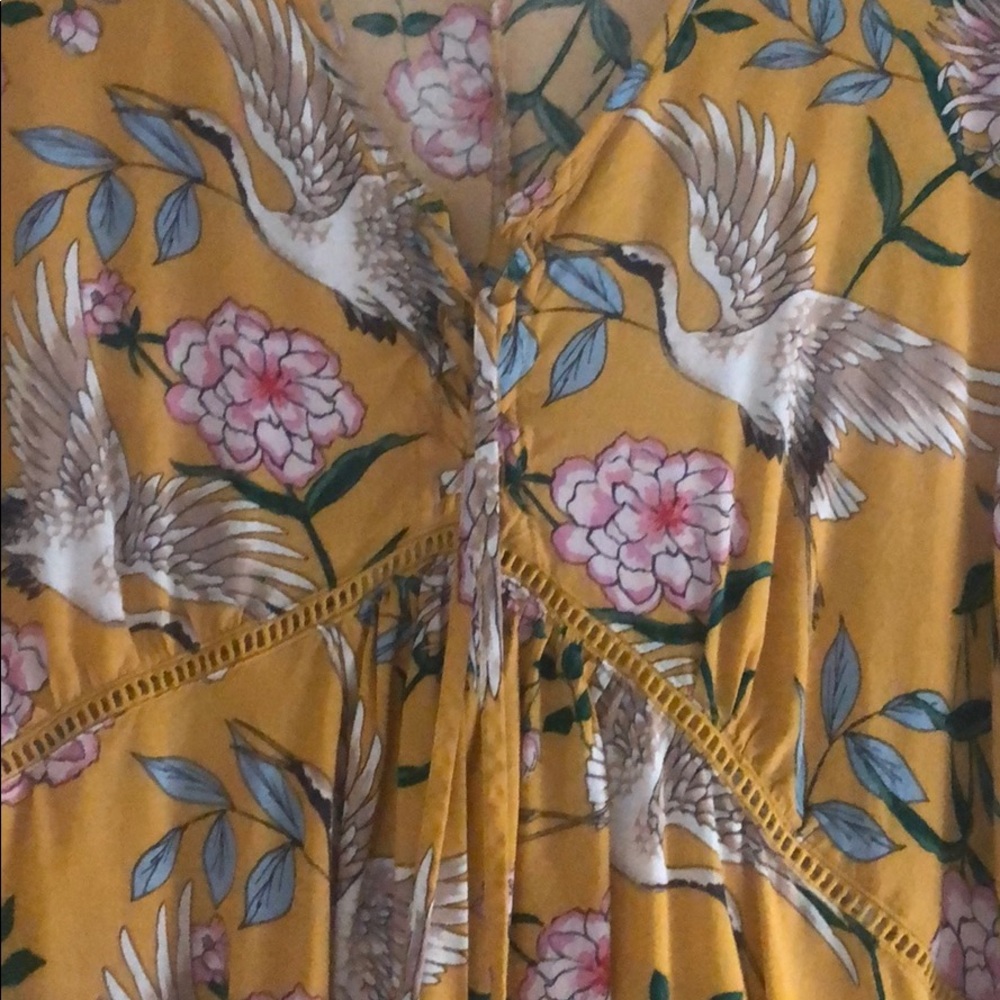 Dress - Picture 3 of 3